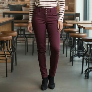 Refuge Straight Leg Burgundy Jeans